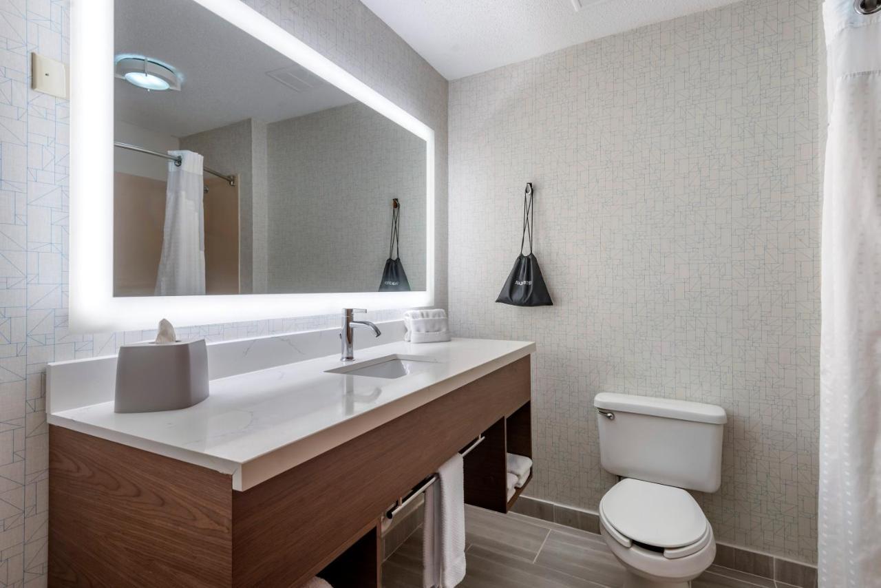 Holiday Inn Express Charlotte West - Gastonia By Ihg Екстер'єр фото