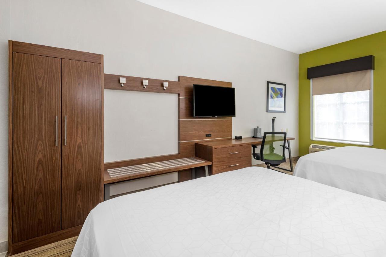 Holiday Inn Express Charlotte West - Gastonia By Ihg Екстер'єр фото
