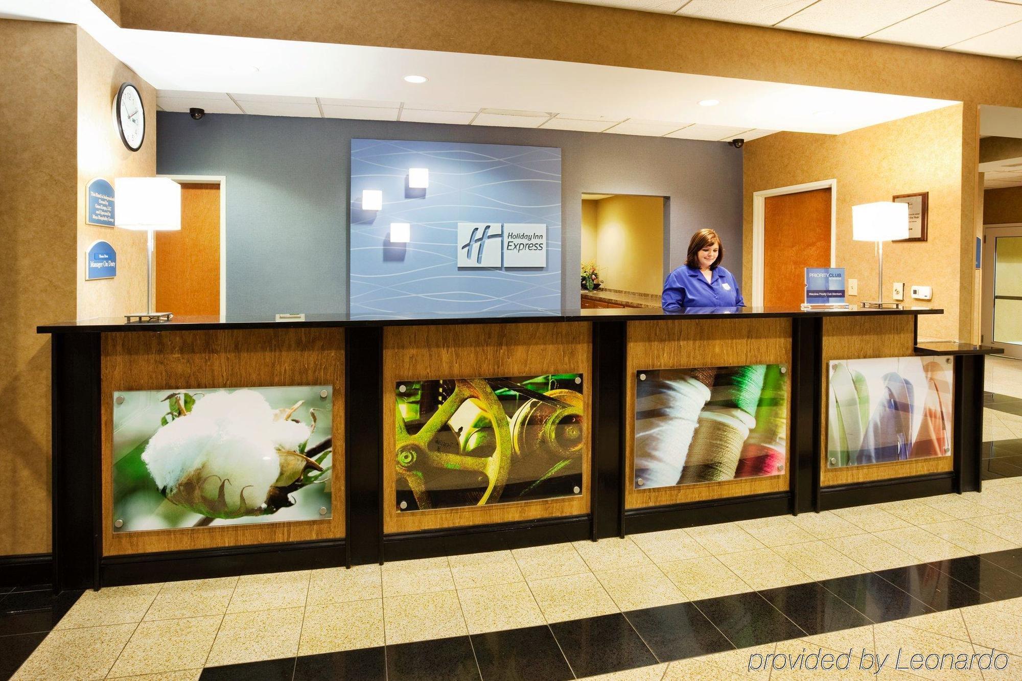 Holiday Inn Express Charlotte West - Gastonia By Ihg Інтер'єр фото